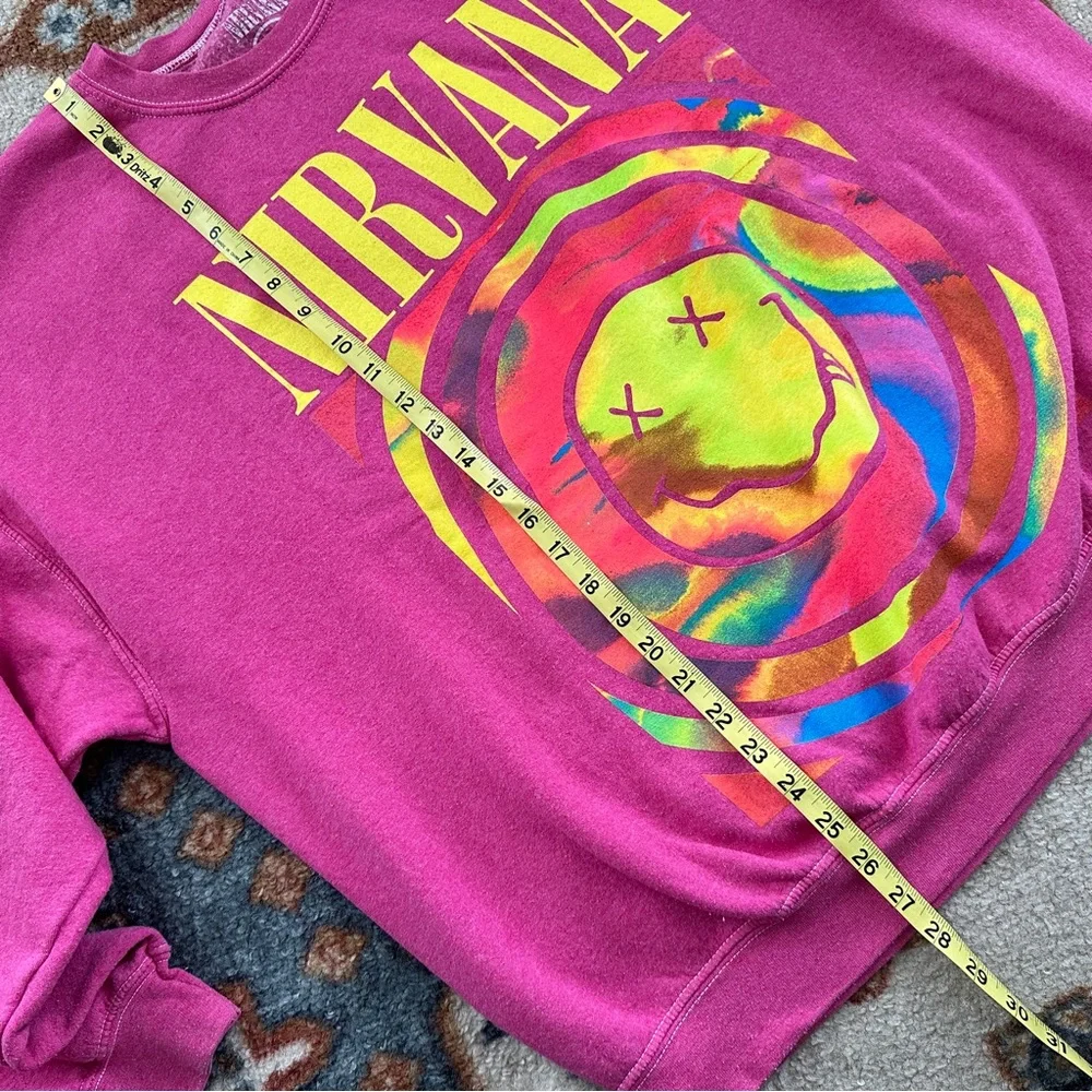 Urban Outfitters Nirvana Smiley Oversized Sweater - Grunge Streetwear Y2K - S/M‎